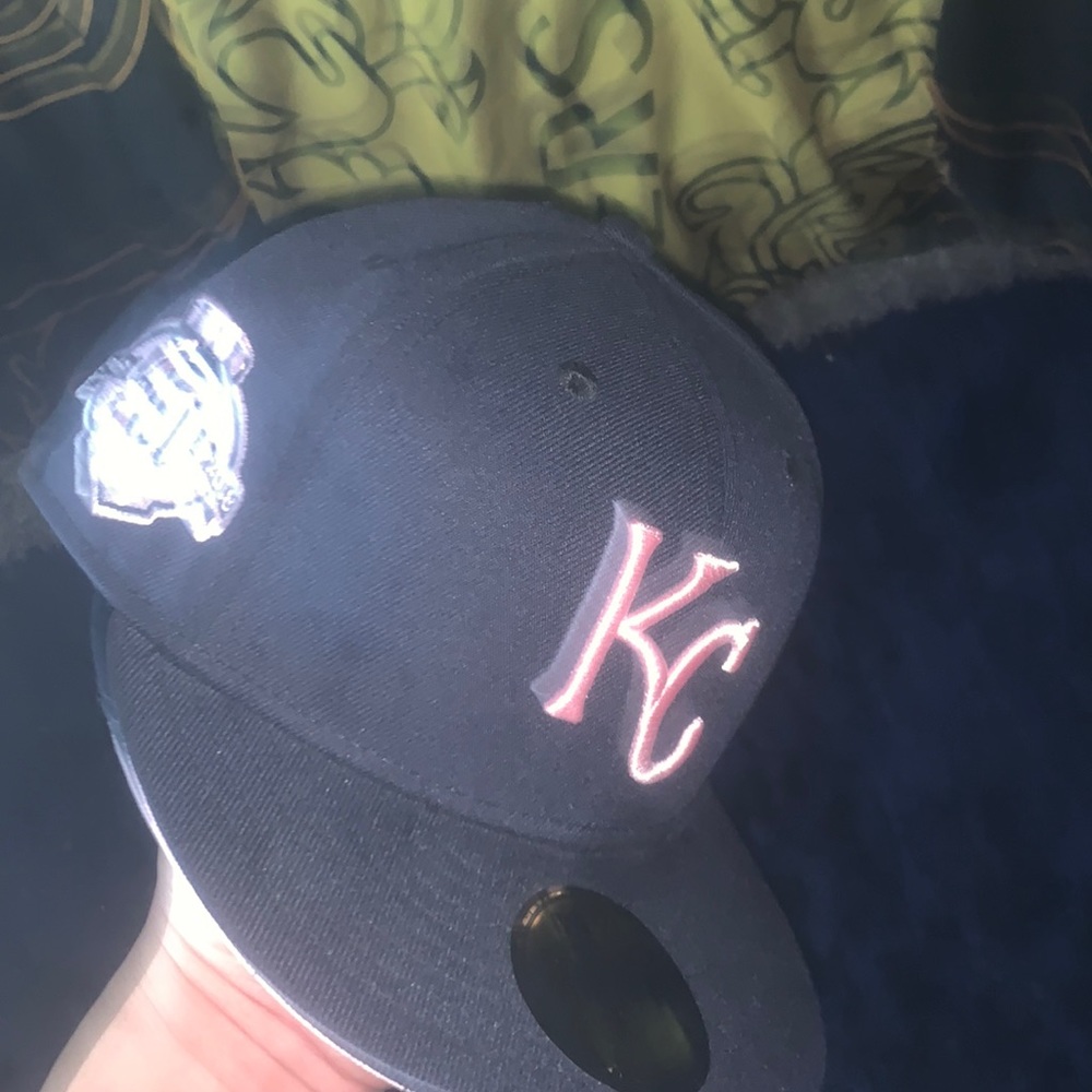Fitted cap